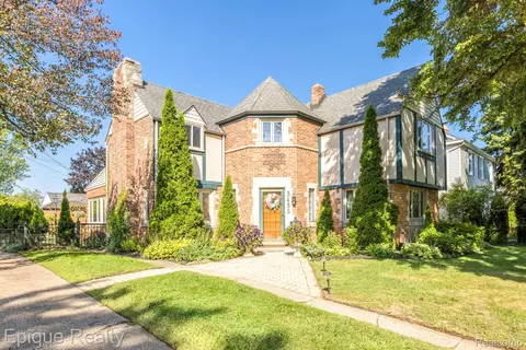 3455 Gratiot Ave, Port Huron, MI 48060