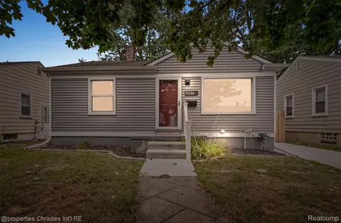 2536 Mcdowell St, Ferndale, MI 48220