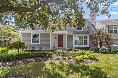 6 Berwick Ln, Dearborn, MI 48120