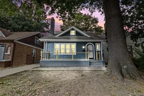 5307 Three Mile Dr, Detroit, MI 48224