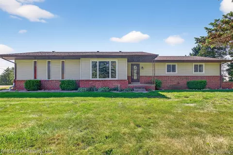 32970 Bordman Rd, Richmond, MI 48062