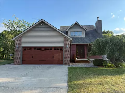 3745 Green Corners Rd, Metamora, MI 48455
