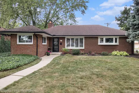 6506 Osage Ave, Allen Park, MI 48101