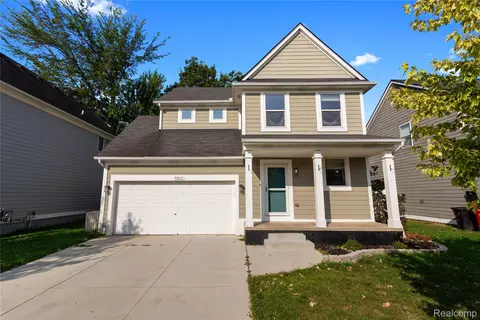 50317 Corey Ave, Chesterfield, MI 48051