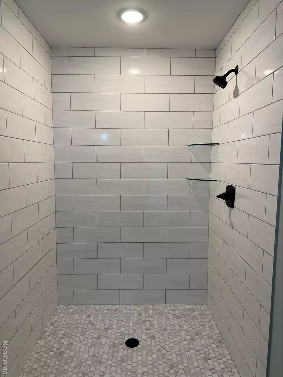 Bath - 01 Church Rd, Imlay, MI 48444 photo 3 of 4