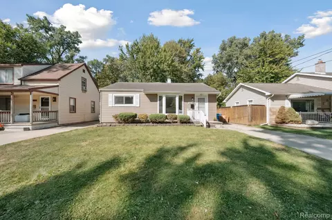 28349 Hampden St, Madison Heights, MI 48071