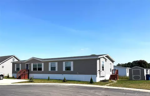 23183 Stag Ct, Huron, MI 48164