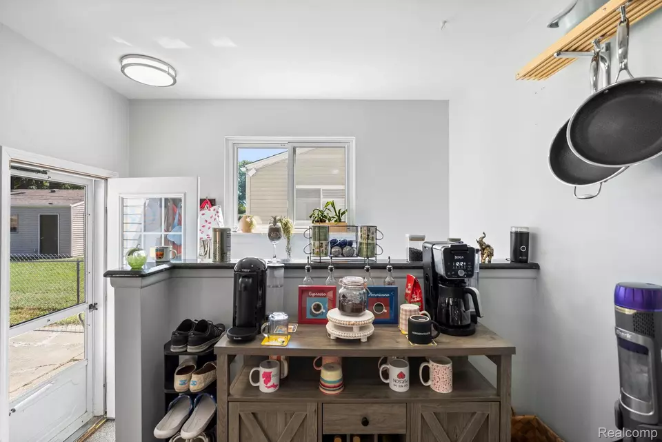 Other - 22527 Avon St, Saint Clair Shores, MI 48082 photo 3 of 11