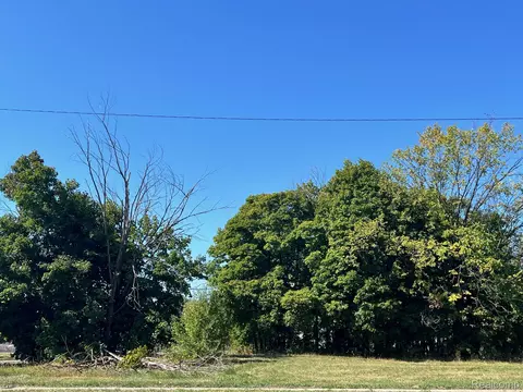 2949 E Vernor Hwy, Detroit, MI 48207