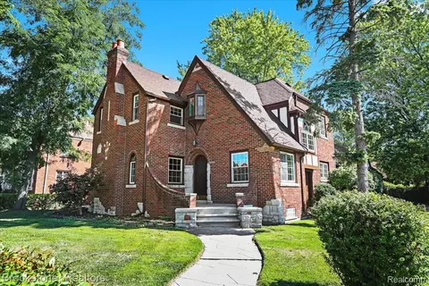 14500 Rutland St, Detroit, MI 48227