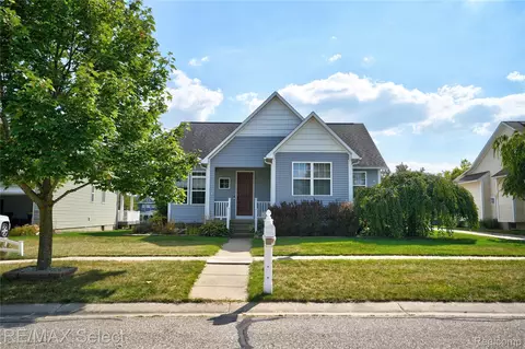 6343 Augusta St, Swartz Creek, MI 48473