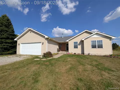 12361 Duffield Rd, Argentine, MI 48436