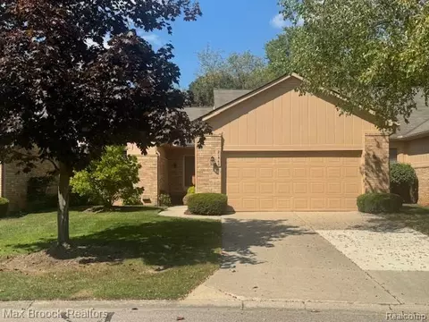 21560 River Ridge Ct #209, Farmington Hills, MI 48335