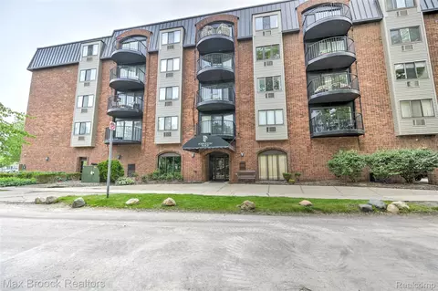 35300 Woodward Ave #503, Birmingham, MI 48009