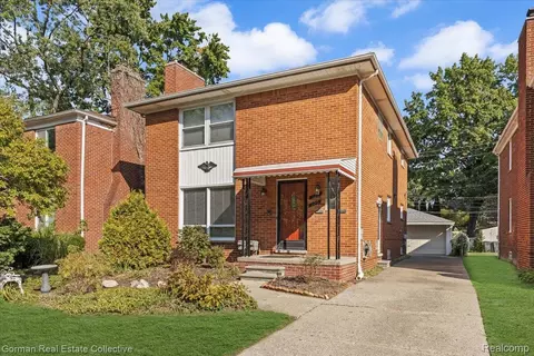 320 Catalpa Dr, Royal Oak, MI 48067