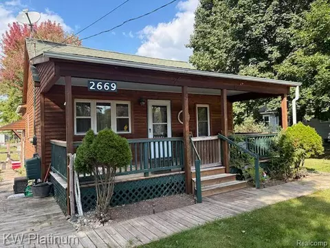 2669 Imlay City Rd N, Lapeer, MI 48446
