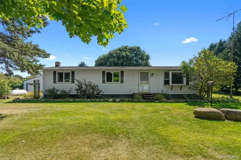 1970 Gravel Creek Rd, Deerfield, MI 48461