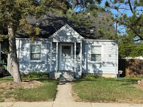 4812 Howe Rd, Wayne, MI 48184 photo 1