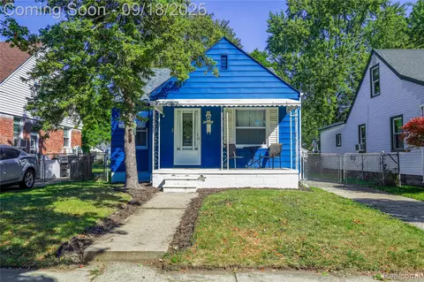 24440 Penn St, Dearborn, MI 48124