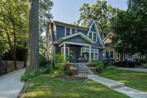 437 W Drayton St, Ferndale, MI 48220