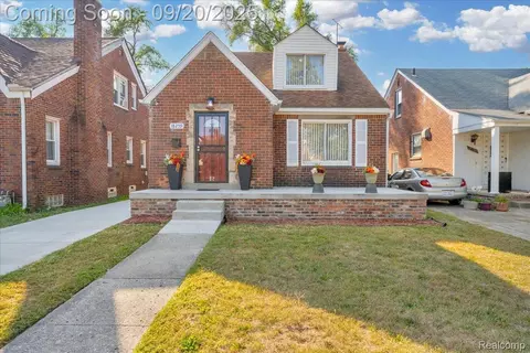 18259 Pinehurst St, Detroit, MI 48221