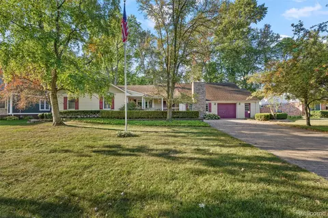 436 Girard Ave, Royal Oak, MI 48073