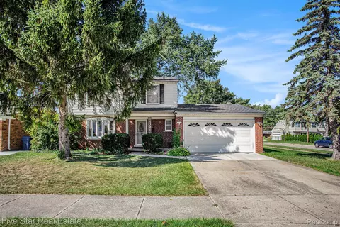 31263 Shaw Dr, Warren, MI 48093