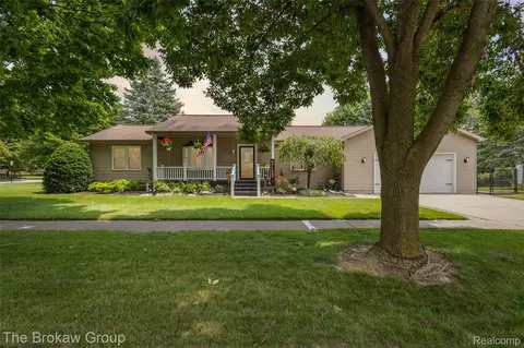 113 Beyerlein St, Frankenmuth, MI 48734