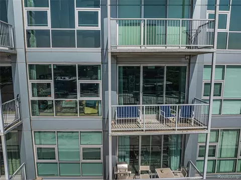 100 W 5th St #504, Royal Oak, MI 48067