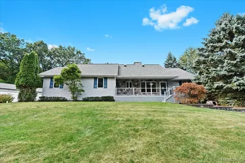 425 N Brandt, Groveland, MI 48462