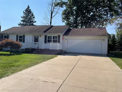 451 Gamma Rd, Walled Lake, MI 48390