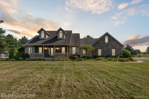 13056 N Bray Rd, Thetford, MI 48420