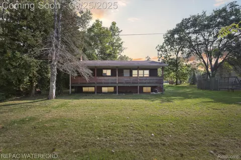 14030 Neff Rd, Clio, MI 48420