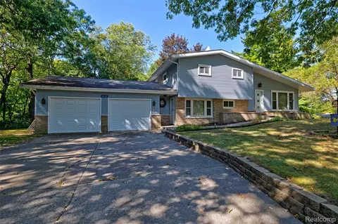 4116 East St, Metamora, MI 48455