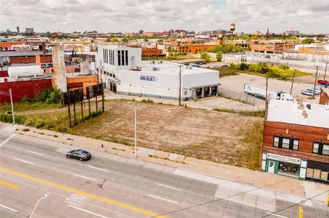 2003 Gratiot Ave, Detroit, MI 48207