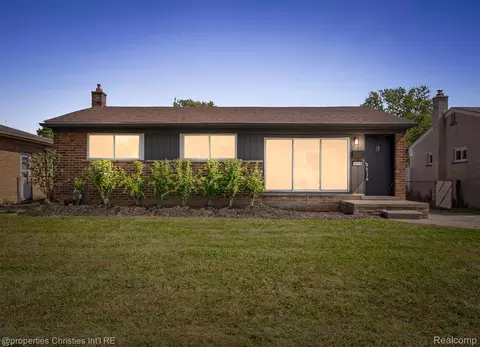 18268 Delaware Ave, Redford, MI 48240