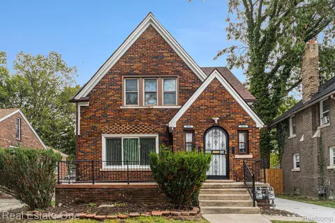 5056 Somerset Ave, Detroit, MI 48224