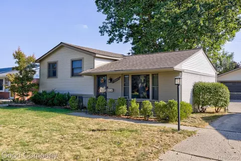 38063 Donald St, Livonia, MI 48154