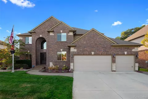 51879 Mauro Ln, Macomb, MI 48042