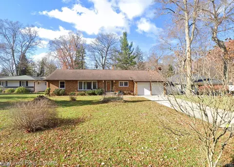 19921 Melvin St, Livonia, MI 48152