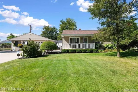 46075 Waco St, Shelby Township, MI 48317