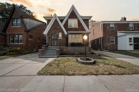 15731 Steel St, Detroit, MI 48227