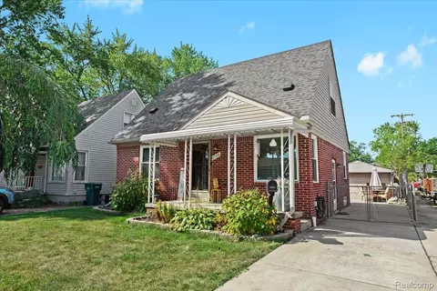 3736 Jackson St, Dearborn, MI 48124