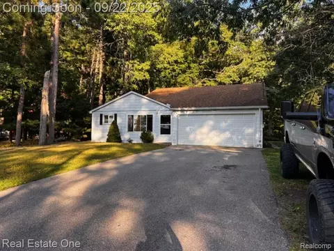 7948 E Cedar Lake Dr, Greenbush, MI 48738