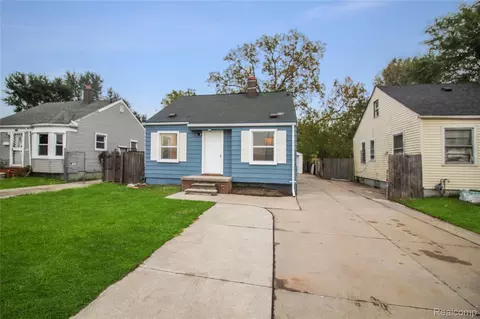 20560 Dresden St, Detroit, MI 48205