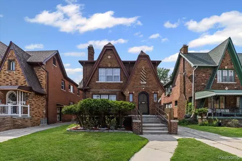 17379 Stoepel St, Detroit, MI 48221