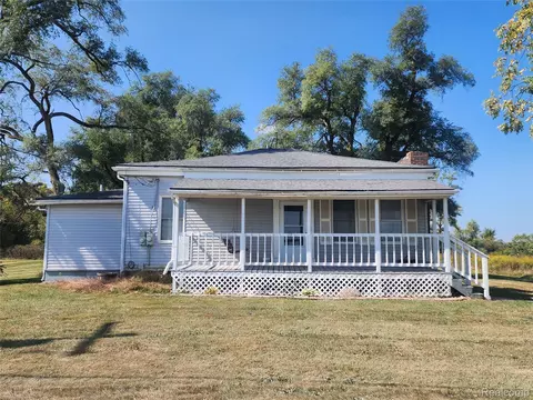 10180 Mccrone Rd, Milan, MI 48160