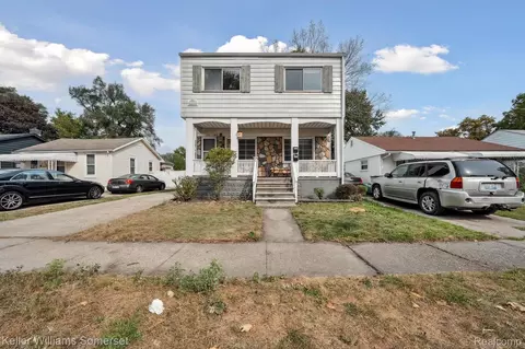 1511 E Harry Ave, Hazel Park, MI 48030