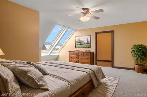 Bedroom - 8650 Stone Rd, Maybee, MI 48159 photo 3 of 4