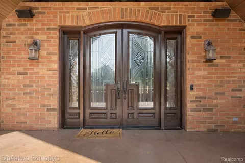 Entry Way - 8650 Stone Rd, Maybee, MI 48159 photo 1 of 3
